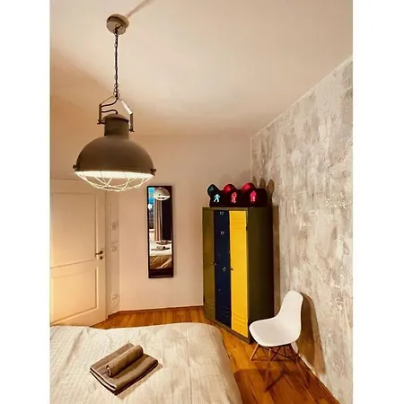 Industrial Style Apartment Dresden